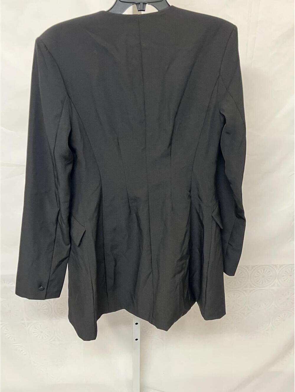 ALL THE WAYS Elizabeth Blazer Dress - Picture 9 of 9